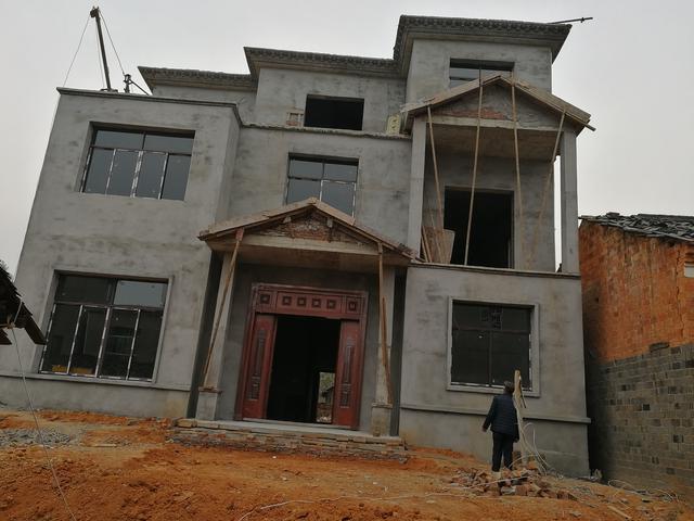 11*10米歐式二層半小別墅設計方案圖，附施工案例實拍照