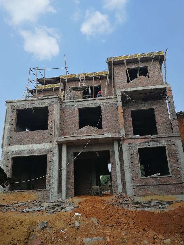 11*10米歐式二層半小別墅設計方案圖，附施工案例實拍照