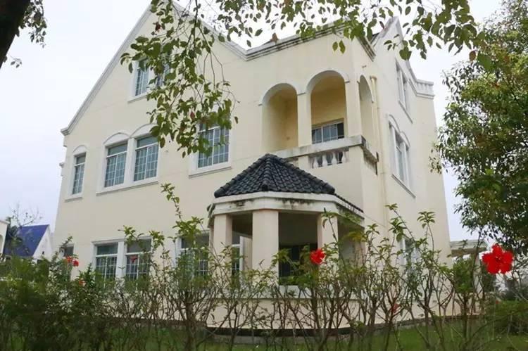 廣西北海：海泰別墅群的拆違，候鳥老人非常支持！為什么