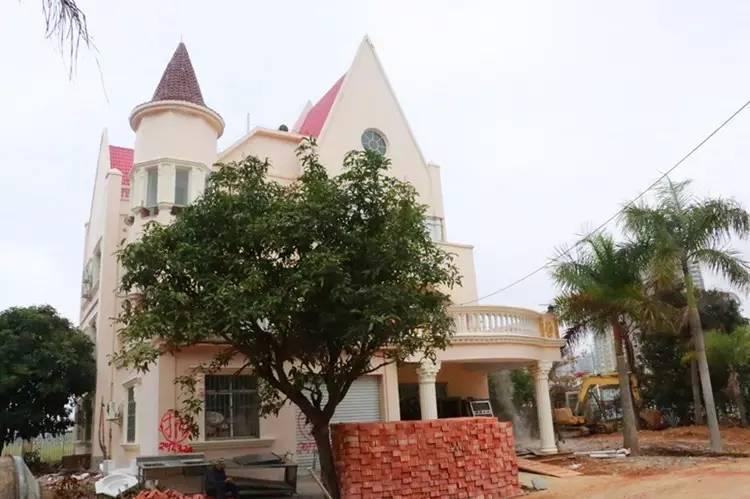 廣西北海：海泰別墅群的拆違，候鳥老人非常支持！為什么