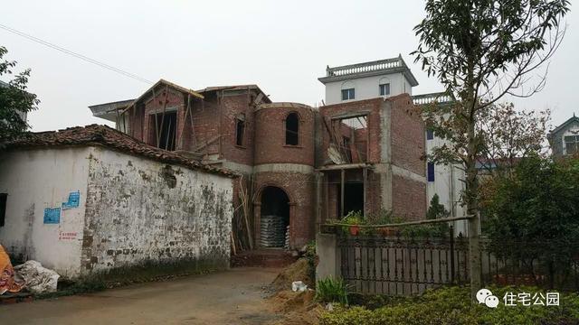 浙江80后曬新房，110萬自建花園別墅，城里人看了都眼紅！