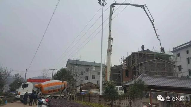 浙江80后曬新房，110萬自建花園別墅，城里人看了都眼紅！