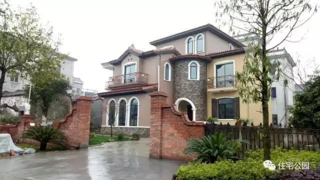 浙江80后曬新房，110萬自建花園別墅，城里人看了都眼紅！