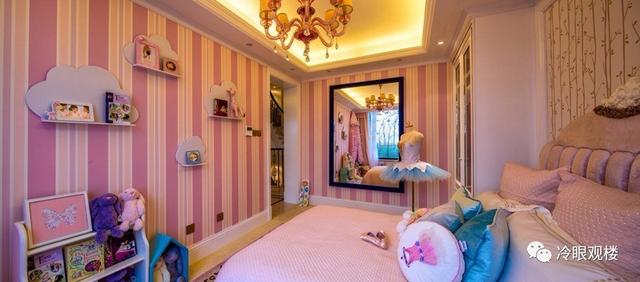 8.8米大橫廳、三開間朝南……這款“薄透漏”的聯(lián)排別墅耐人兒不？