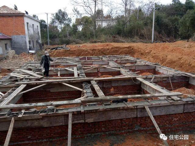 1500元每平米的輕鋼別墅，是否能取代紅磚房在農(nóng)村的地位？