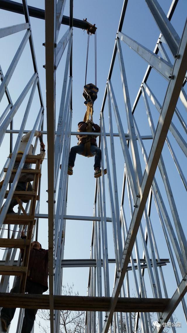 1500元每平米的輕鋼別墅，是否能取代紅磚房在農(nóng)村的地位？