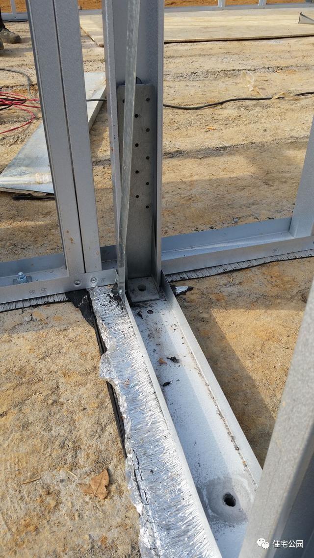 1500元每平米的輕鋼別墅，是否能取代紅磚房在農(nóng)村的地位？