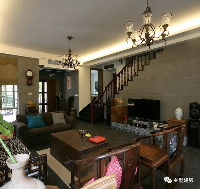 為了母親遺愿，回農(nóng)村自建房，自建房無(wú)意間火了