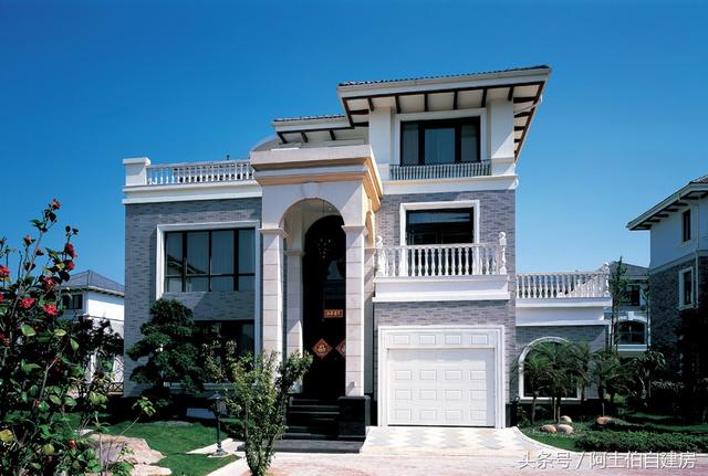 自建別墅+豪華裝修花了400萬，內(nèi)部奢華無比，看看值不值