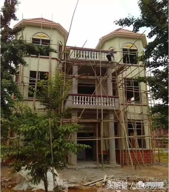 湖北自建三層別墅，主體就花了25萬，看下超值嗎