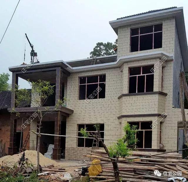 幾套農(nóng)村自建別墅外觀實(shí)景圖，附戶型圖和施工過程