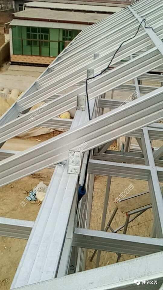 幾套農(nóng)村自建別墅外觀實(shí)景圖，附戶型圖和施工過程