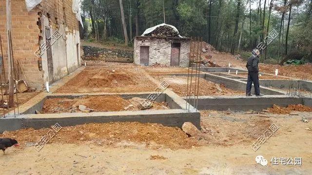 幾套農(nóng)村自建別墅外觀實(shí)景圖，附戶型圖和施工過程