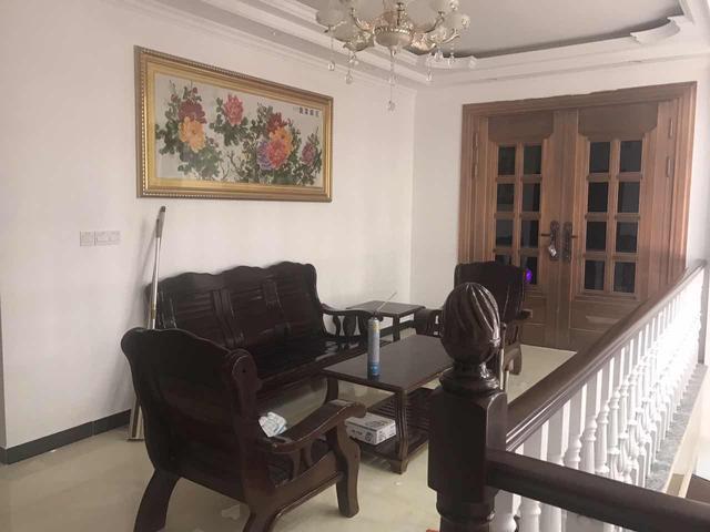 江蘇兄弟宅基地自建雙拼別墅，歐式奢華鄰居羨慕瘋！