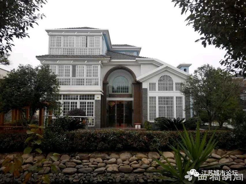 靖江新橋鎮(zhèn)第二代新農(nóng)村別墅 點贊生活品質(zhì)高