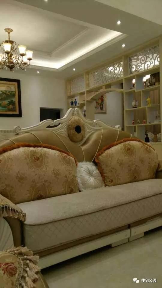 江西網(wǎng)友65萬建別墅，內(nèi)部設計美，外有小溪環(huán)繞！