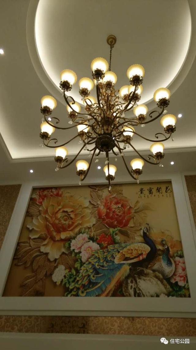 江西網(wǎng)友65萬建別墅，內(nèi)部設計美，外有小溪環(huán)繞！