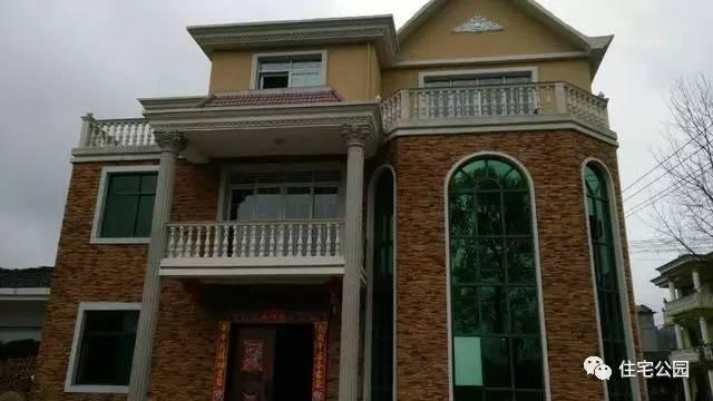 江西網(wǎng)友65萬建別墅，內(nèi)部設計美，外有小溪環(huán)繞！