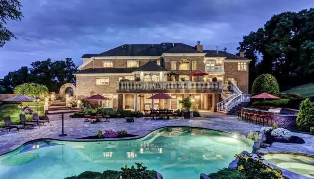 10套莊園式別墅，奢華典雅，媲美四合院