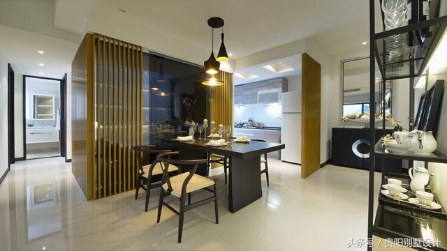 現(xiàn)代風(fēng)格居家設(shè)計(jì)，設(shè)計(jì)師說(shuō)加點(diǎn)中式設(shè)計(jì)效果會(huì)更好！