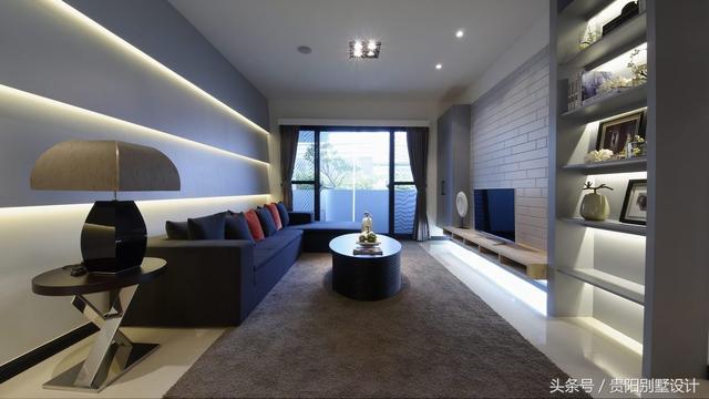 現(xiàn)代風(fēng)格居家設(shè)計(jì)，設(shè)計(jì)師說(shuō)加點(diǎn)中式設(shè)計(jì)效果會(huì)更好！