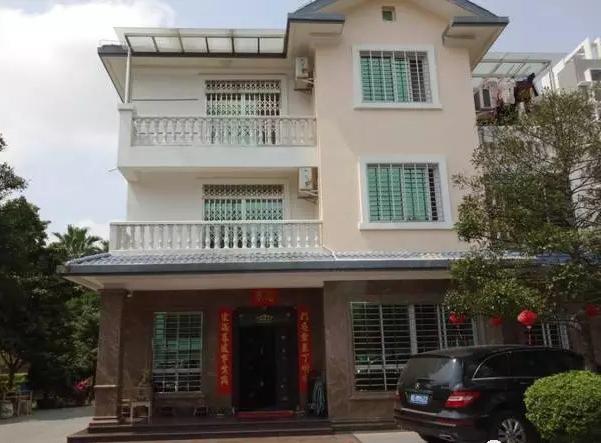 別人花60萬買了房子，他卻回鄉(xiāng)下建別墅