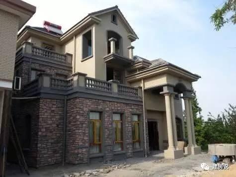 實(shí)拍網(wǎng)友自建三層農(nóng)村別墅過(guò)程，舒適美觀引人矚目