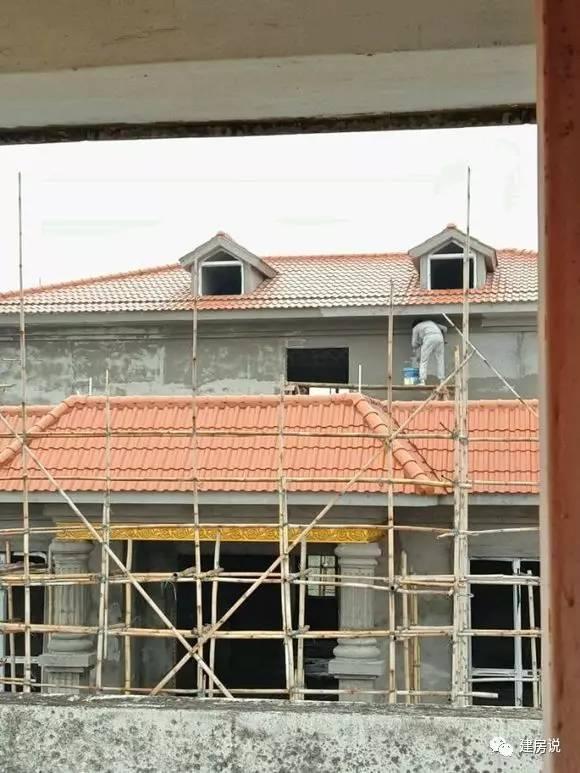 網(wǎng)友花兩年自建鄉(xiāng)村別墅，內(nèi)外裝修明顯比一般人有品位