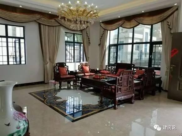 網(wǎng)友花兩年自建鄉(xiāng)村別墅，內(nèi)外裝修明顯比一般人有品位