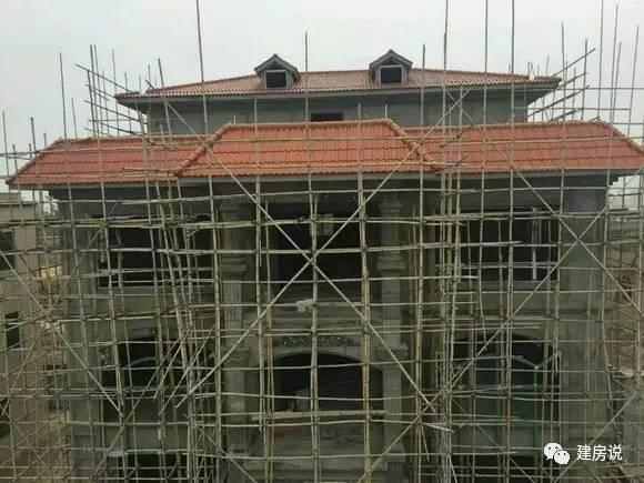 網(wǎng)友花兩年自建鄉(xiāng)村別墅，內(nèi)外裝修明顯比一般人有品位