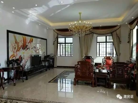 網(wǎng)友花兩年自建鄉(xiāng)村別墅，內(nèi)外裝修明顯比一般人有品位