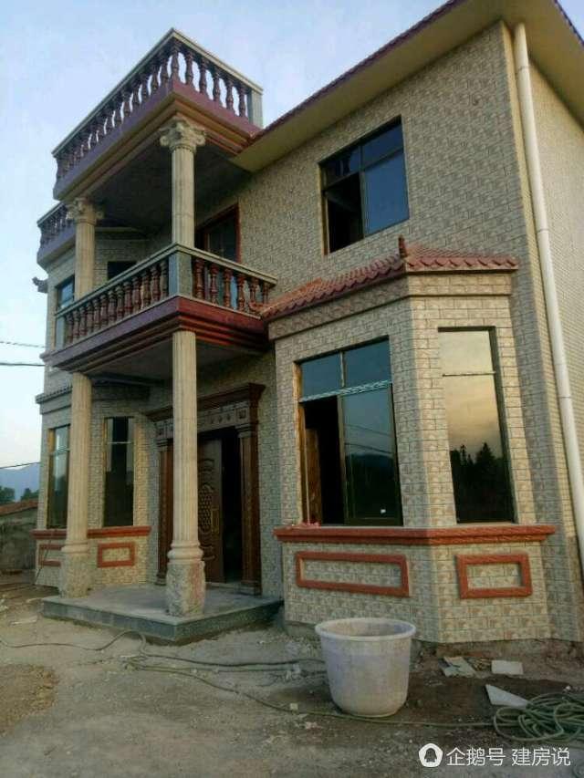 網(wǎng)友曬各自村里最漂亮的農(nóng)村別墅，沒(méi)想到農(nóng)村這么富裕了