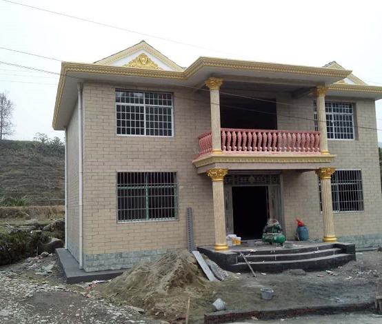 湖南21萬自建歐式別墅，引來全村圍觀仿建，真值！