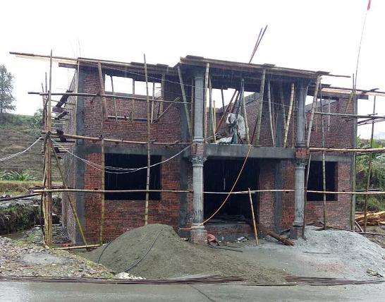 湖南21萬自建歐式別墅，引來全村圍觀仿建，真值！