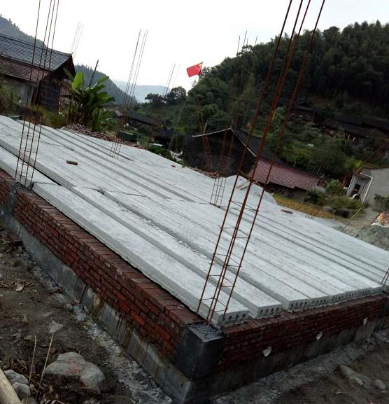 湖南21萬自建歐式別墅，引來全村圍觀仿建，真值！