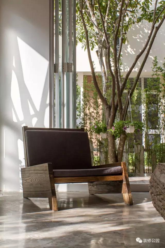 宅基地都是10米寬，人家的農(nóng)村別墅戶型好，裝修棒，學(xué)不？