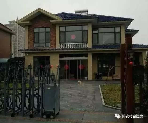 實(shí)拍農(nóng)村已經(jīng)建好的別墅戶型，完爆網(wǎng)上的效果圖