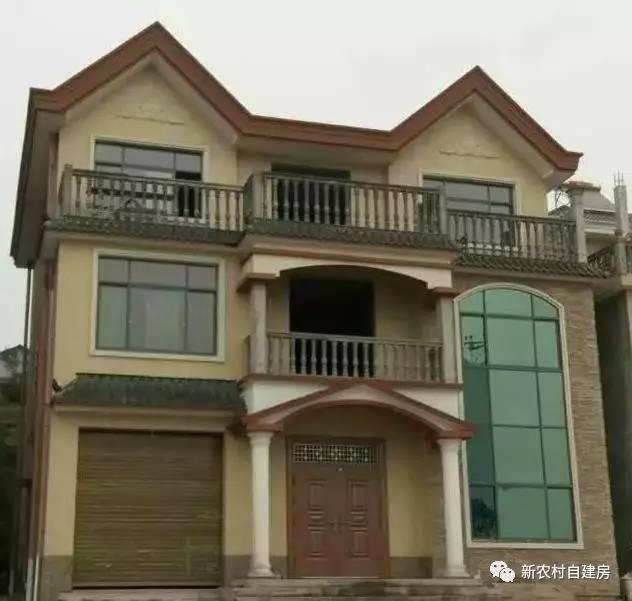 實(shí)拍農(nóng)村已經(jīng)建好的別墅戶型，完爆網(wǎng)上的效果圖