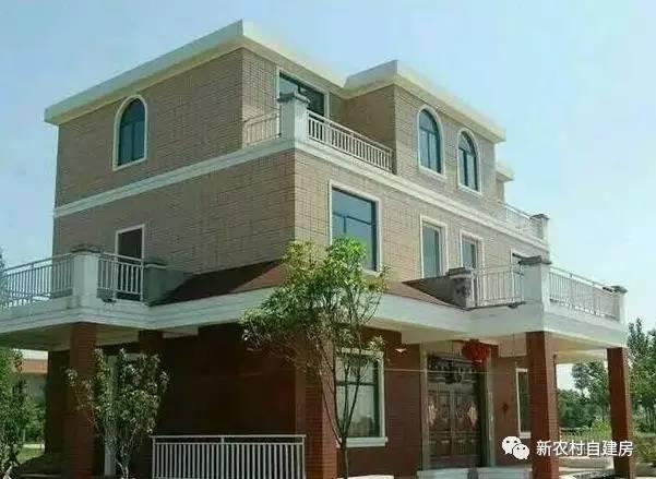 實(shí)拍農(nóng)村已經(jīng)建好的別墅戶型，完爆網(wǎng)上的效果圖