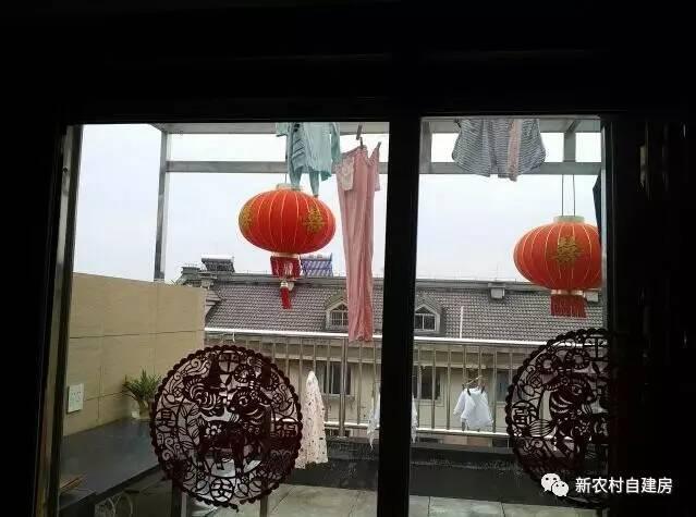 土豪曬500萬(wàn)農(nóng)村自建房，沒(méi)想到最后卻被網(wǎng)友扒皮