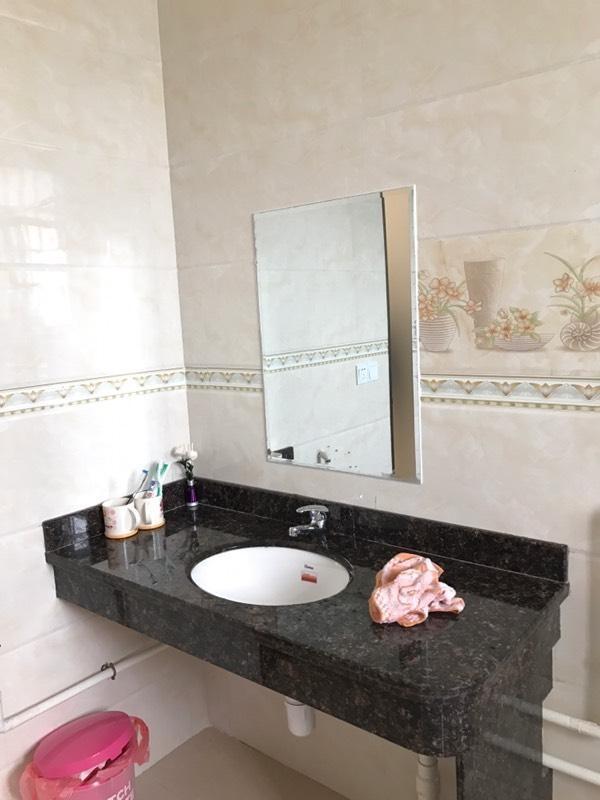 逃離深圳，我用70萬蓋了棟小別墅迎娶了白富美老婆