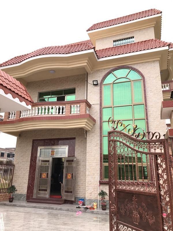 逃離深圳，我用70萬蓋了棟小別墅迎娶了白富美老婆