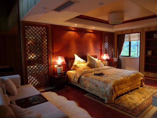 農(nóng)村自四層建豪宅別墅！含地下室加個觀光電梯更完美！全套圖紙！