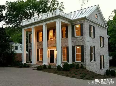 羅馬柱搭配的好，房子至少可以加10分