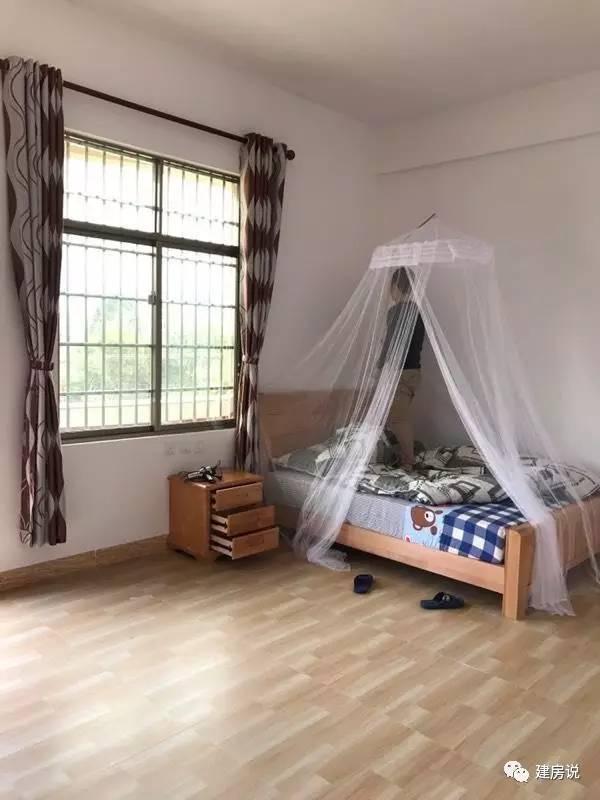 老板自建豪華洋氣的三層農(nóng)村別墅，不愧是福建的房子！