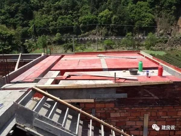 浙江網(wǎng)友自建三層農(nóng)村別墅，引全村仿建倍有面子