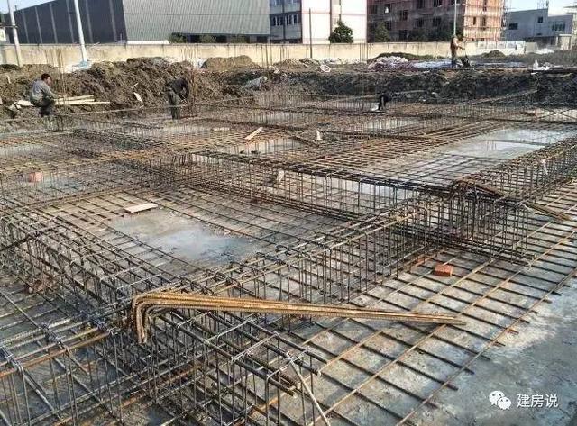 浙江網(wǎng)友自建四層農(nóng)村別墅，不愧是富庶之鄉(xiāng)的房子