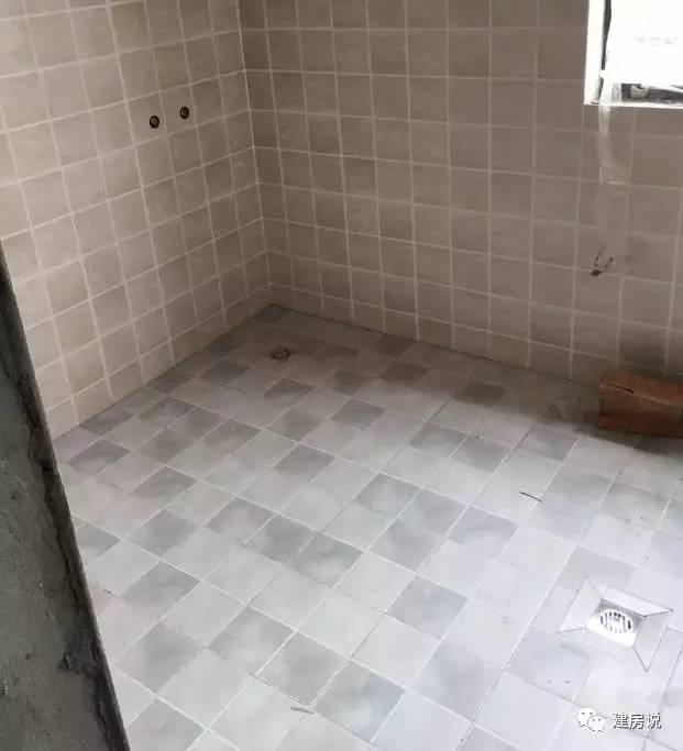 浙江網(wǎng)友自建四層農(nóng)村別墅，不愧是富庶之鄉(xiāng)的房子