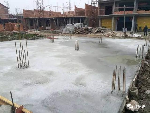 浙江網(wǎng)友自建四層農(nóng)村別墅，不愧是富庶之鄉(xiāng)的房子