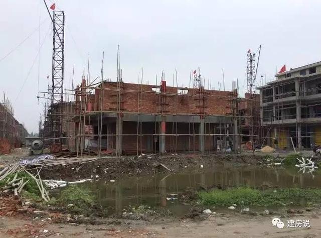 浙江網(wǎng)友自建四層農(nóng)村別墅，不愧是富庶之鄉(xiāng)的房子